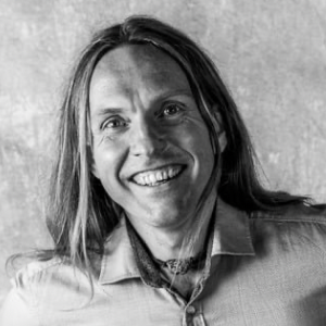 Speaker - Stefan W. A. Mandel